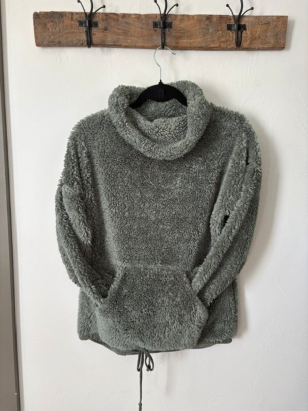Carve Designs Roley Cowlneck